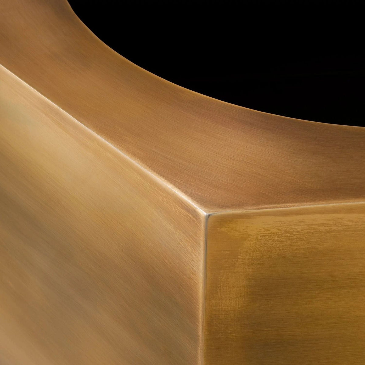Planter Montura Low Vintage Brass Finish - image 7
