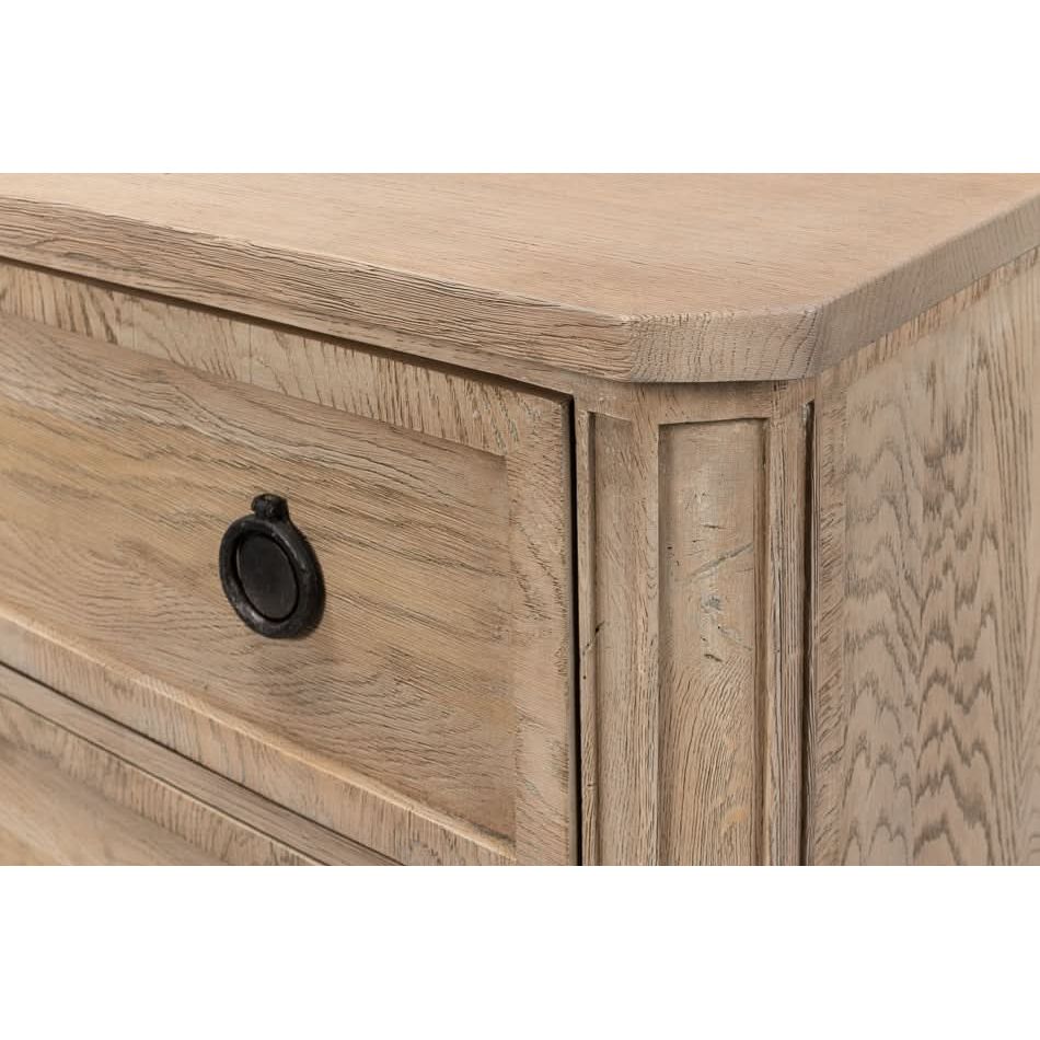 Gordon Vineyards Chest