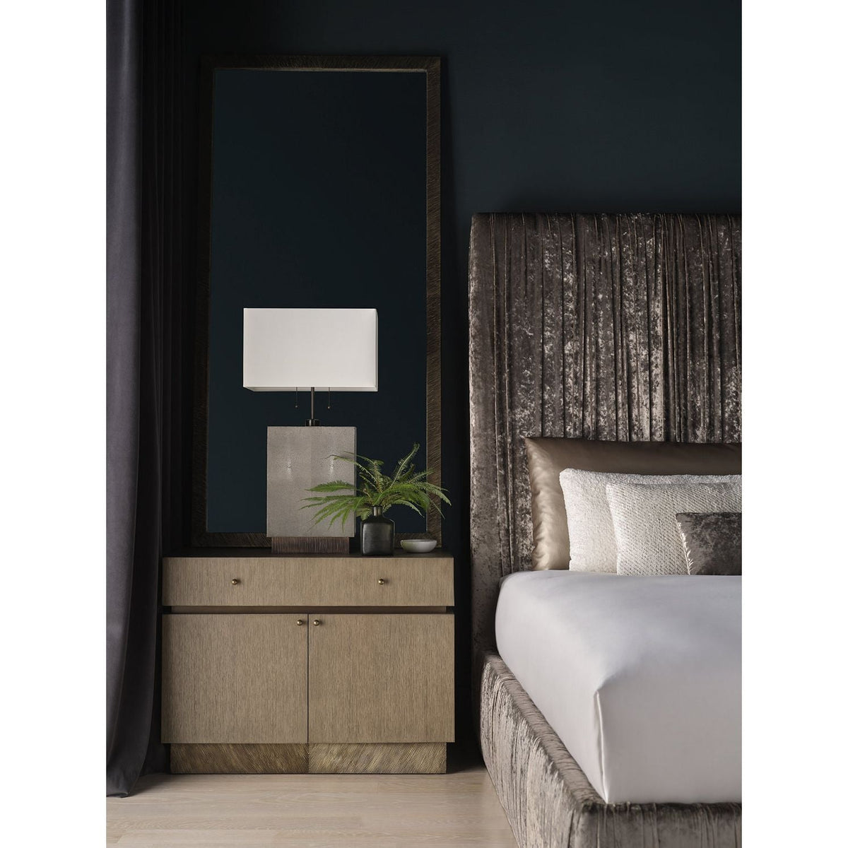 Malia Bedside Table
