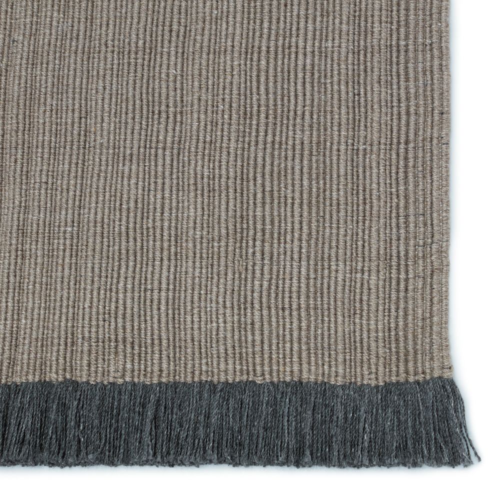 Runners Elowen Solid Light Gray/ Dark Gray Runner Rug (2'6"X8')
