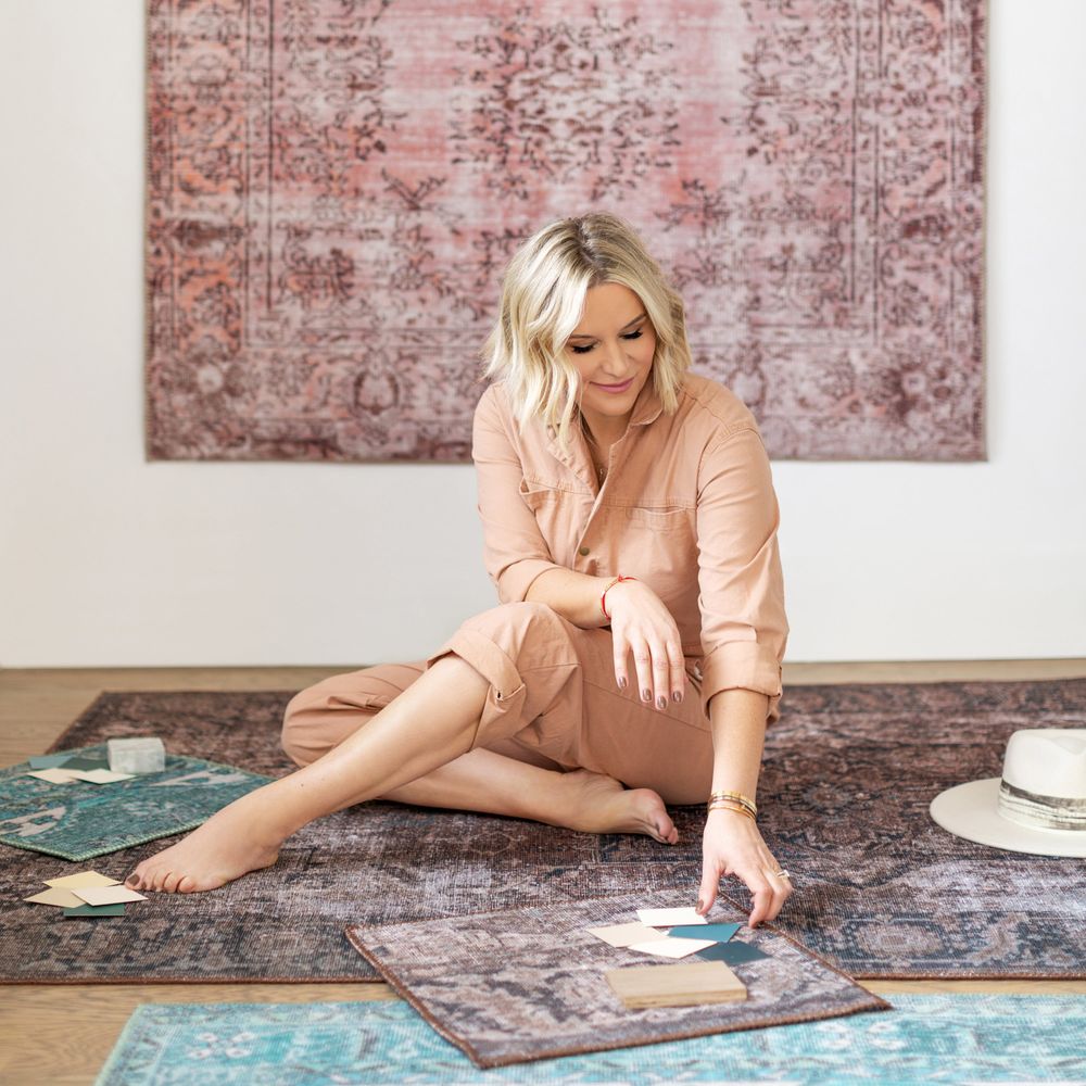 Rosenheim Lester + Berxley Medallion Rose/ Maroon Runner Rug (2'6"X10')