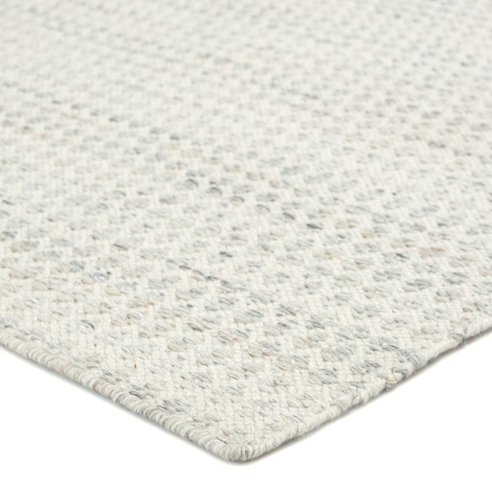 Alternate view of Oriana Trellis Cream/ Taupe Area Rug (8'X10') in cream and off-white.
