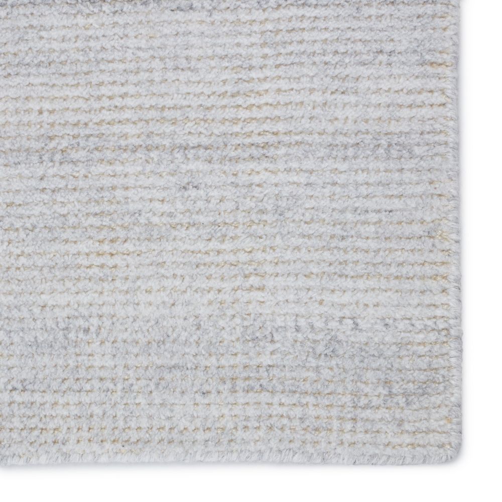 Outdoor Rugs Henshaw Solid Silver/ Gray Area Rug (7'10"X10'10")