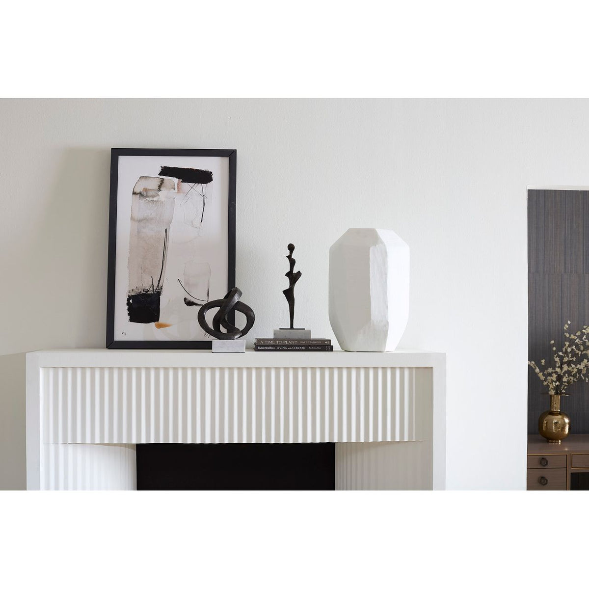 Vasa Large Vase, Ghost White